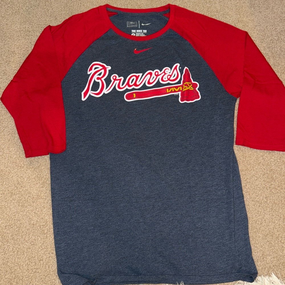 Nike Atlanta Braves 3/4 Sleeve shirt
